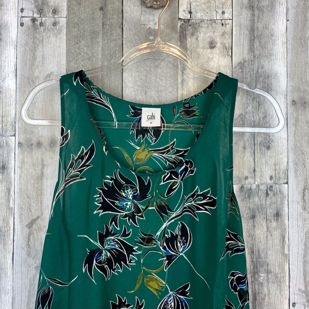 CAbi Green Floral Hi Lo Ruffle Hem Tank Size Medium. - Picture 3 of 9